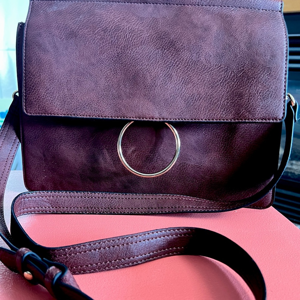 Chocolate brown shoulder bag